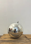 Boule de noël géante argent brillant