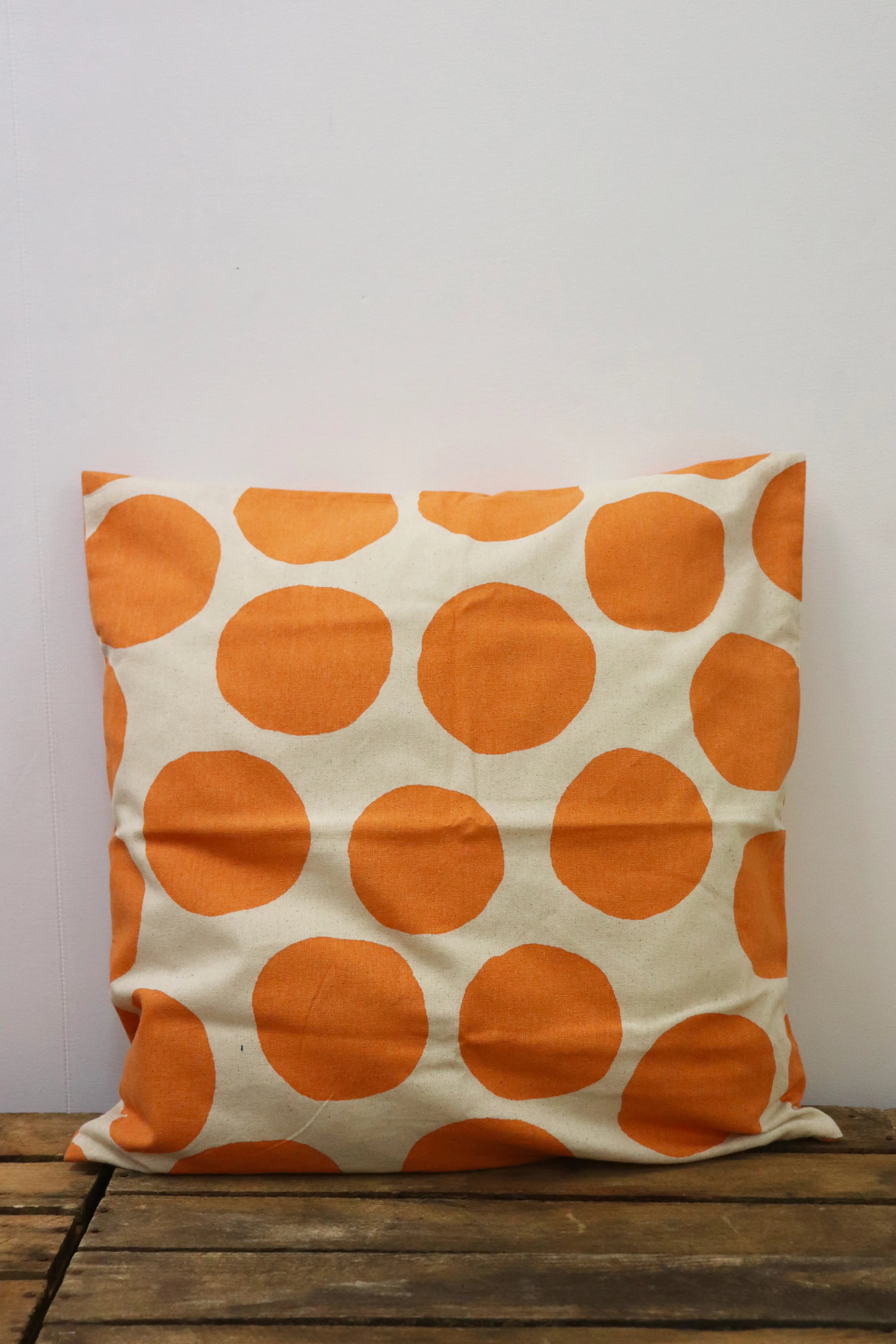 Coussin pois Orange-beige