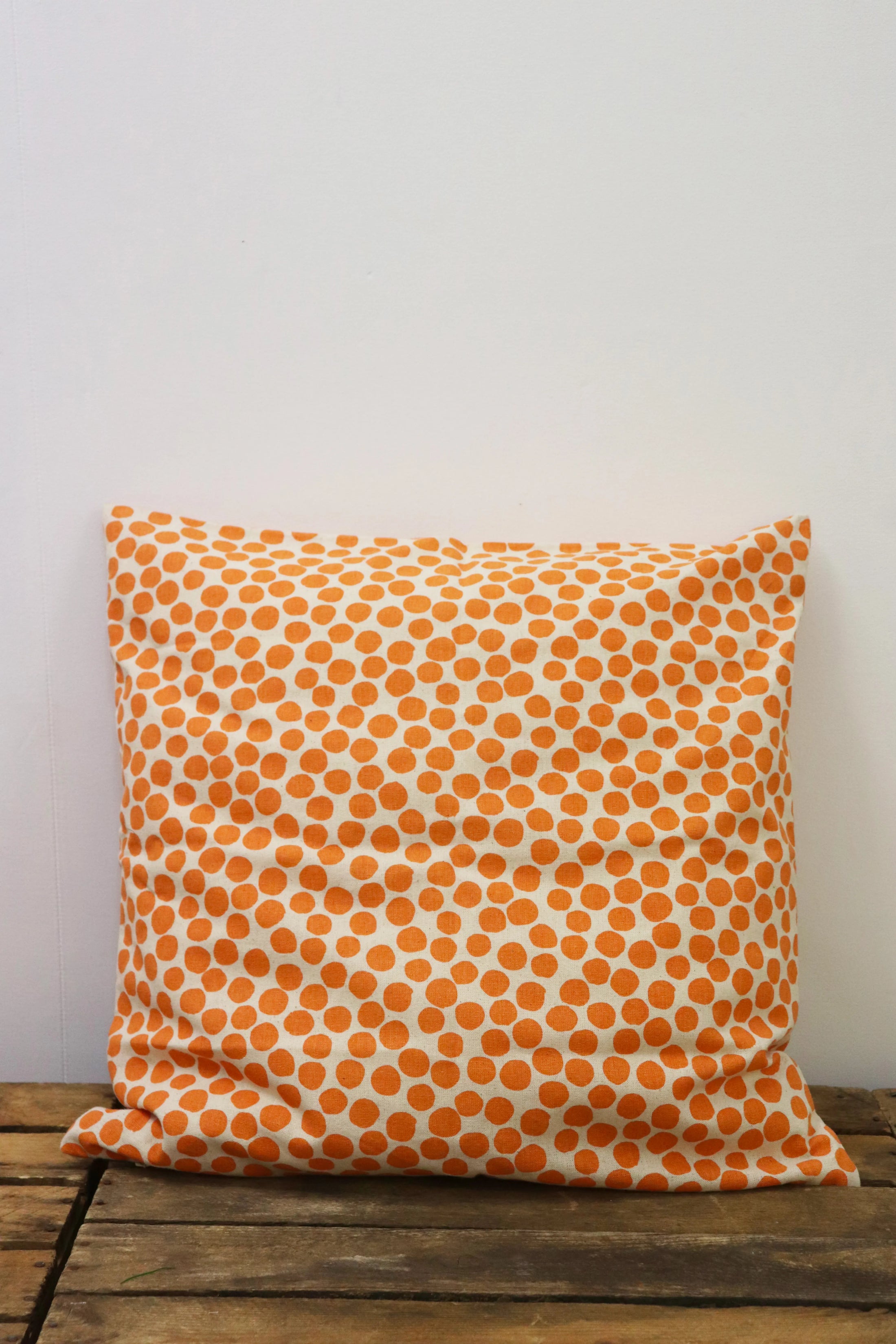 Coussin petits pois Orange-beige