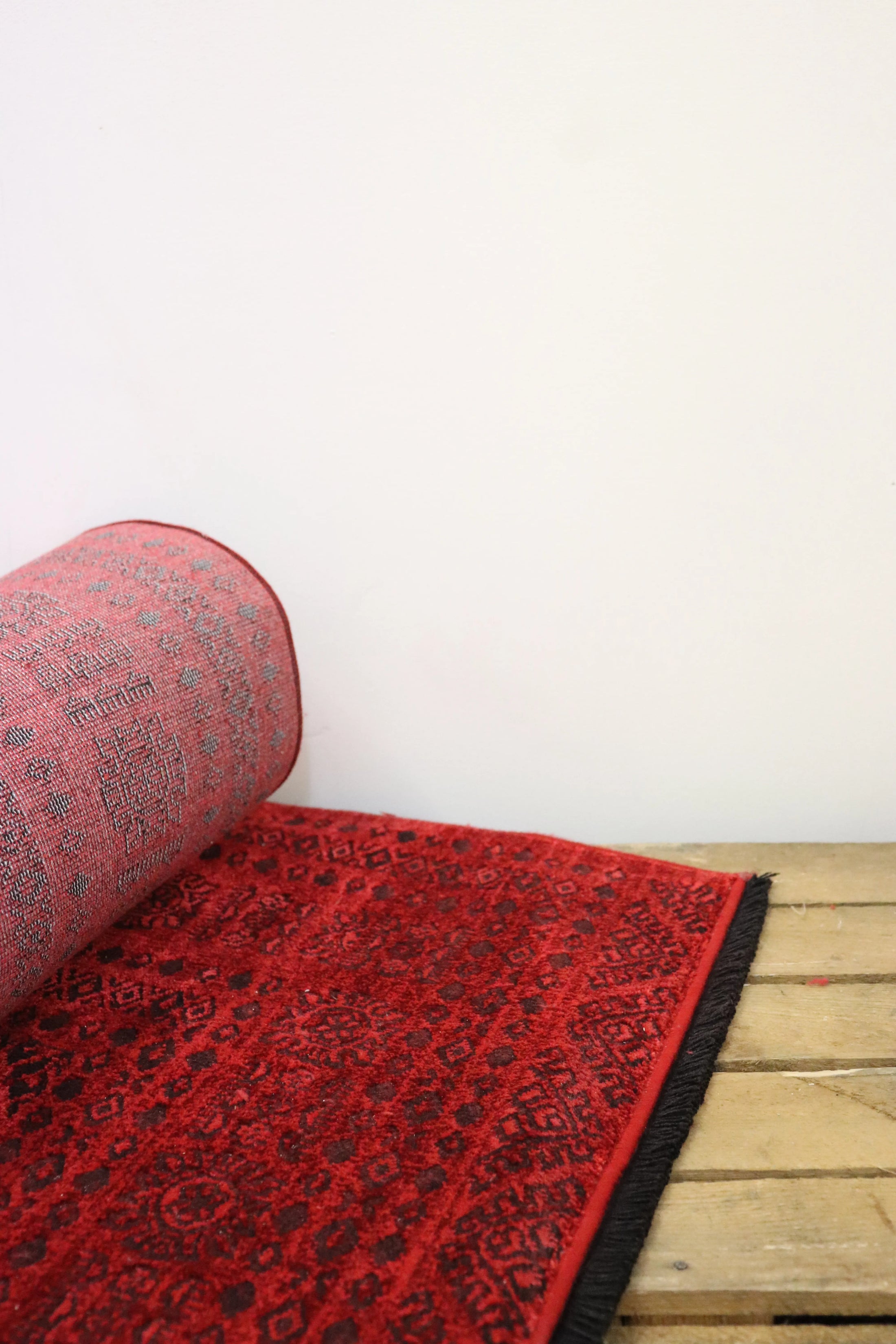 Tapis style Berbères / rouge-noir 4