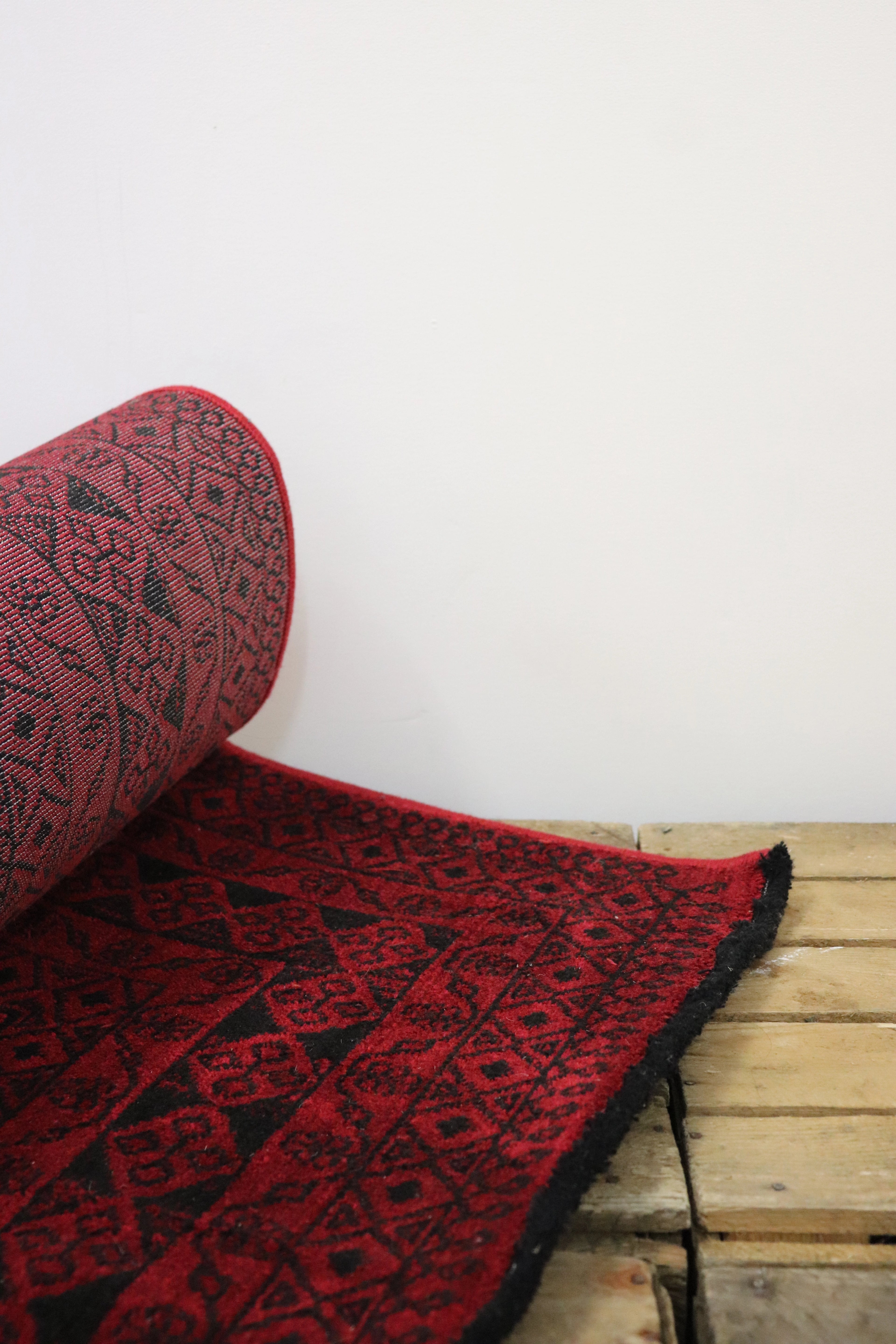 Tapis style Berbères / rouge-noir 2