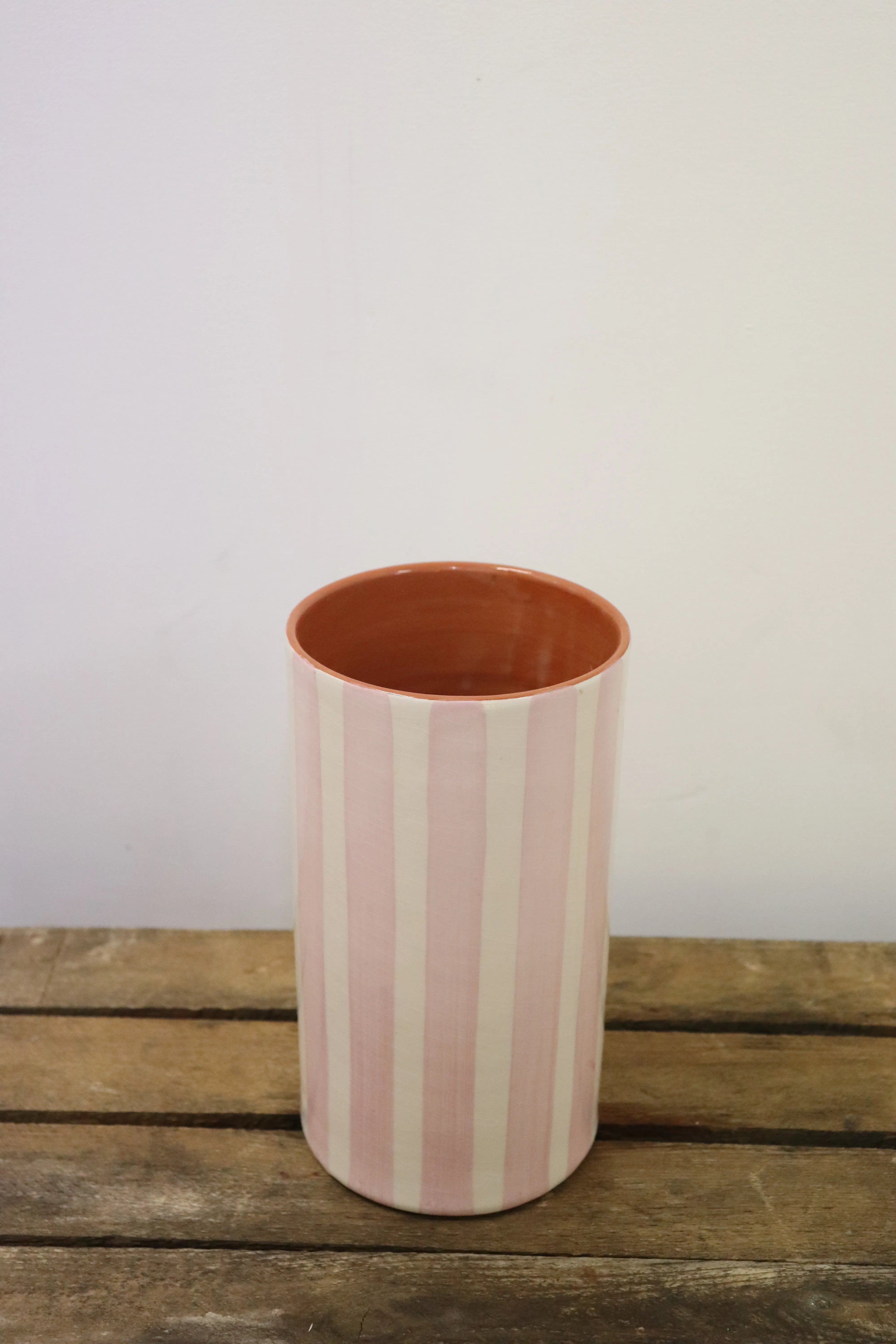 Vase cylindre rayé rose